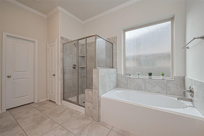Building Photo - 16886 Ramsay Cascades Dr