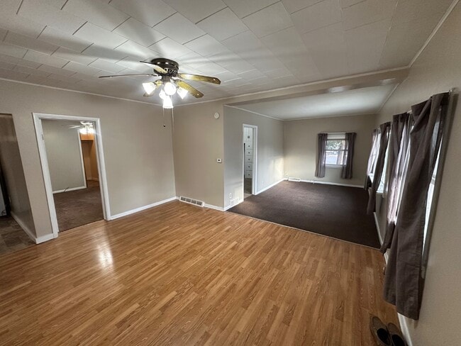 Building Photo - 17 S First St. - 1