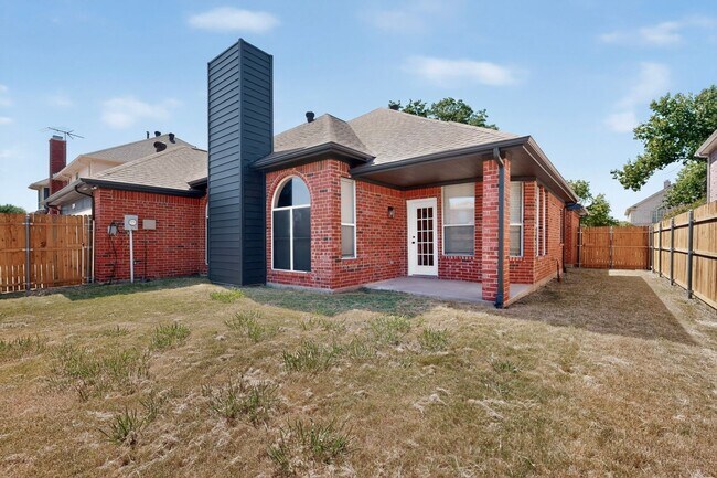 Building Photo - 7314 Gillon Dr