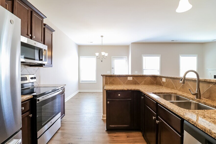 Building Photo - 508 McCarthy Dr