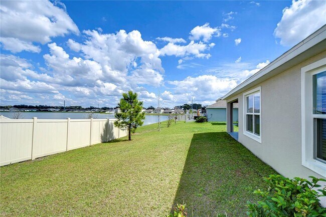 Building Photo - 38255 Sonnet Landing Ave