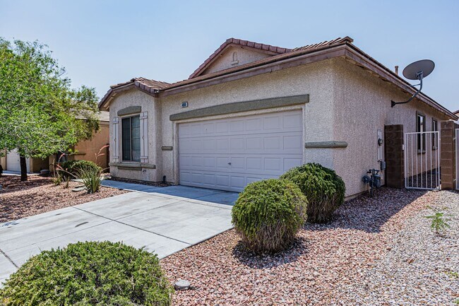 Building Photo - 1 Story home located in Southern Highlands