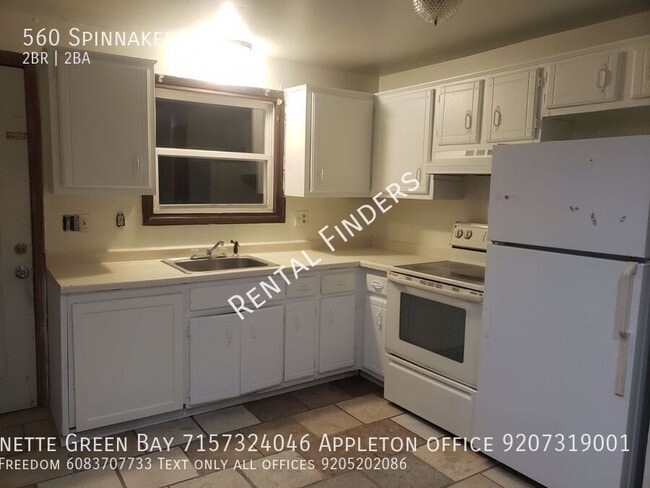 Primary Photo - 560 Spinnaker Ln