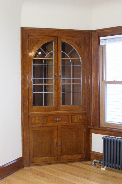 Dining room built ins - 5411 W National Ave