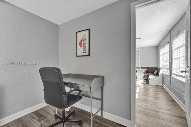 Building Photo - 529 NW 8th St