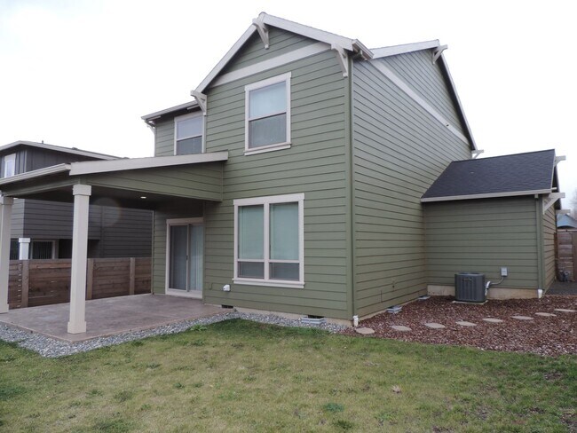 Building Photo - Application Pending - Pet Friendly, 4 Bedr...