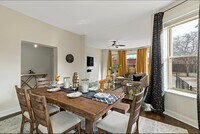 Building Photo - 5536 S King Dr