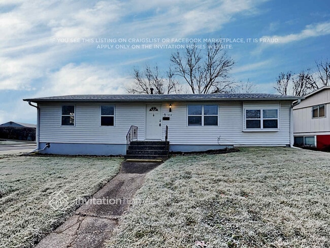 Primary Photo - 334 E Center St