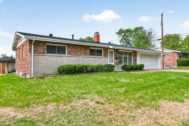 Building Photo - 1810 Swallow Ln