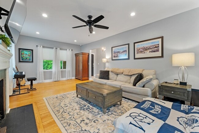 Building Photo - 1328 Enslow Blvd