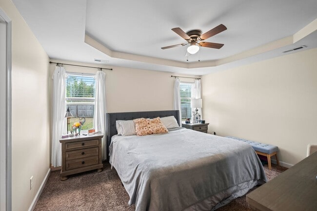 Building Photo - 215 Timber Jack Ct