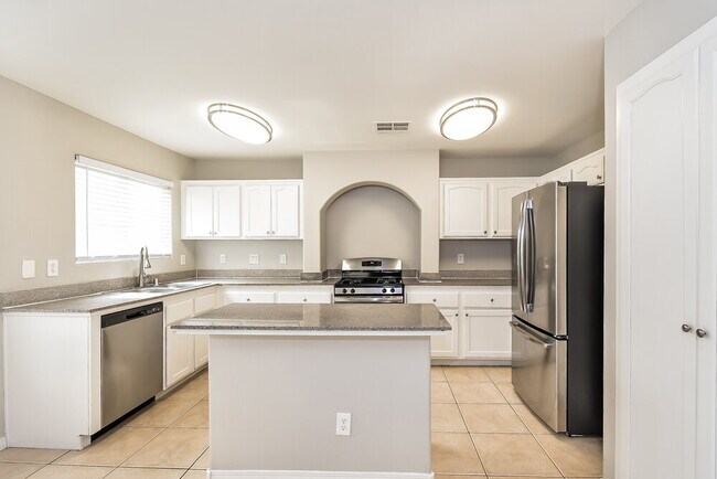 Building Photo - 7472 Celosia St