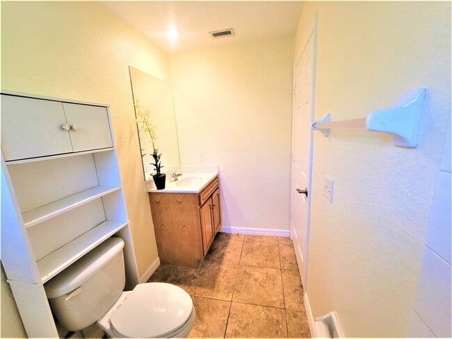 Building Photo - 11124 Hotchkiss Dr