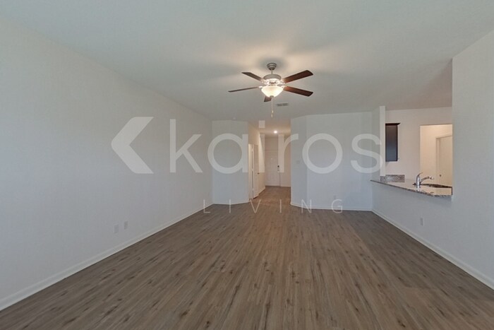 Building Photo - 906 Shady Brk