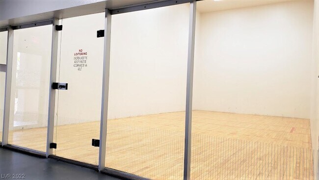 Building Photo - 2200 S Fort Apache Rd