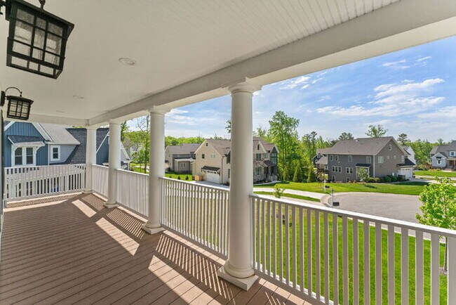 Building Photo - Spacious 5 Bedroom Home in Rountrey (Newmarket Section) – 3,555 Sq Ft – $4,350/mo