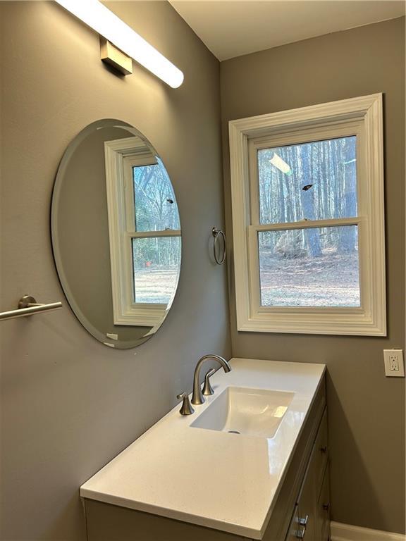 Building Photo - 53 Pool Cir