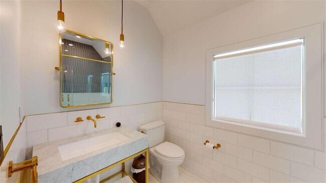 Building Photo - 3206 Arden Rd NW