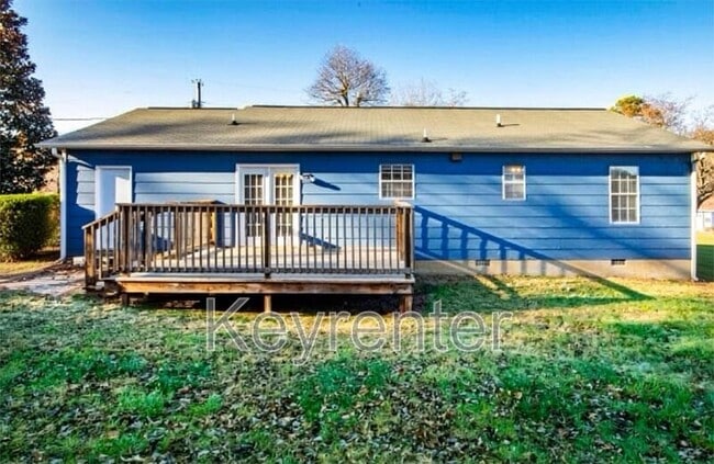 Building Photo - 6600 Woodcock Cir