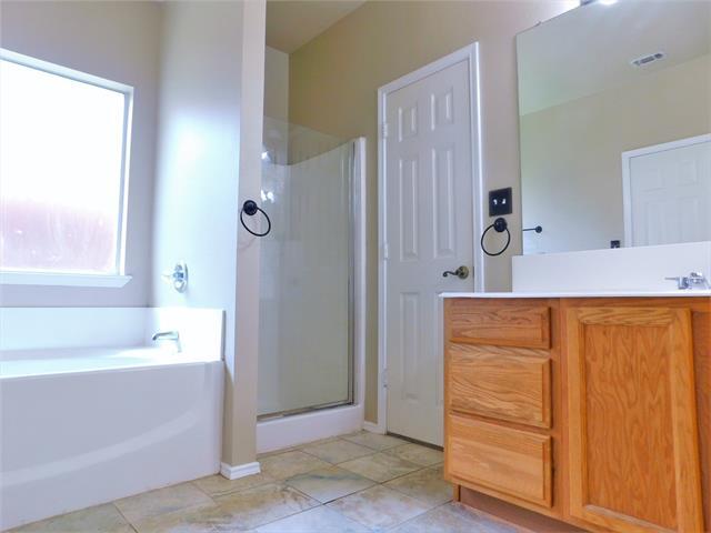 Building Photo - 3840 Chimney Rock Dr
