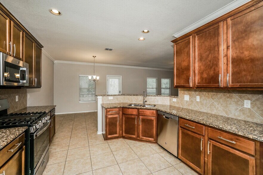 Building Photo - 419 Tequila Ranch