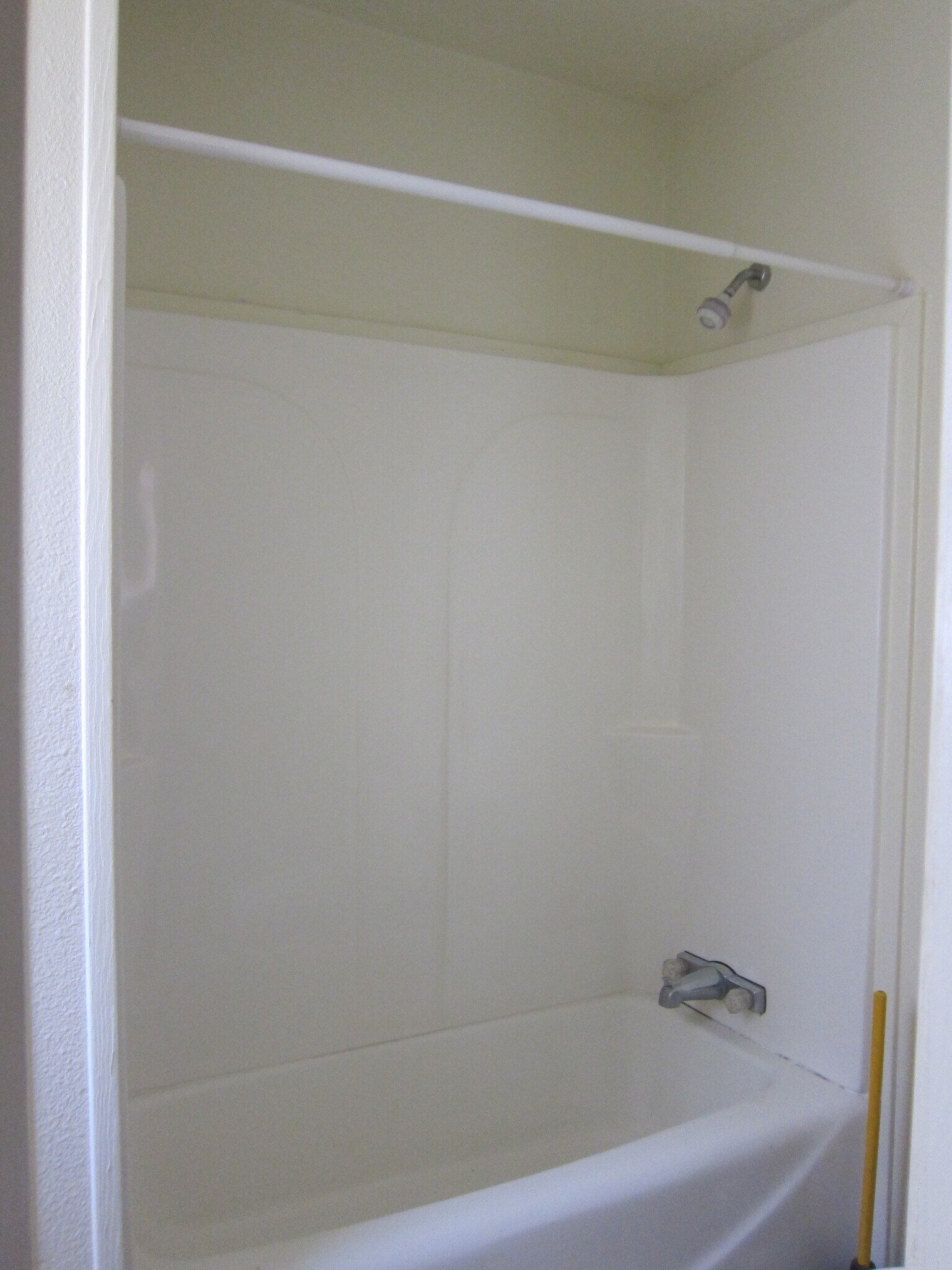 Building Photo - 414 Trinity St