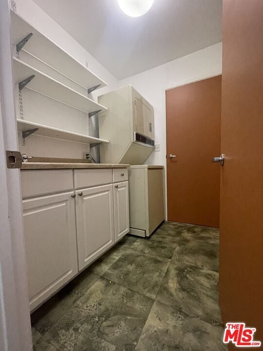 Building Photo - 7802 Airport Blvd