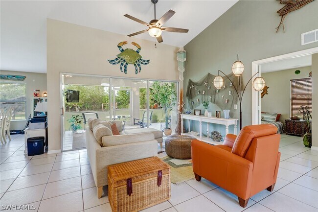 Building Photo - 2330 45th Ave NE