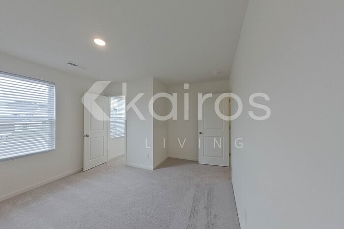 Building Photo - 7025 Peppermill Way
