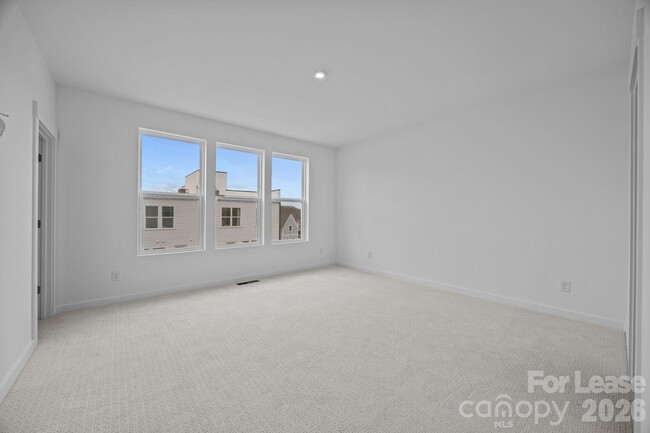 Building Photo - 4332 Honeywalk Ln