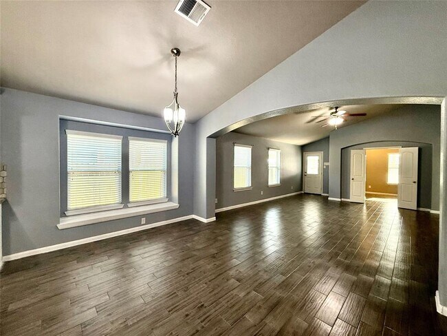 Building Photo - 7403 Cypress Pin Oak Dr