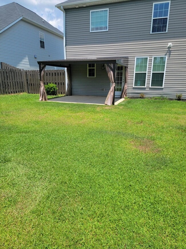 Building Photo - 832 Williford Run Dr