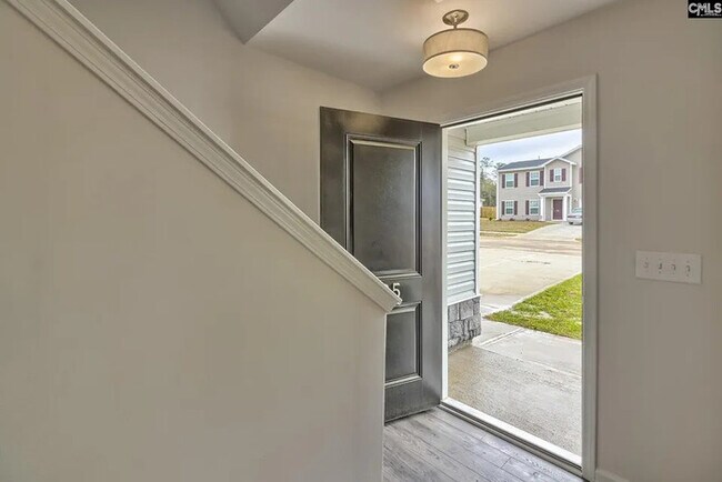 Building Photo - Beautiful 4 Bedroom Home for Rent – 2.5 Baths, 2-Car Garage