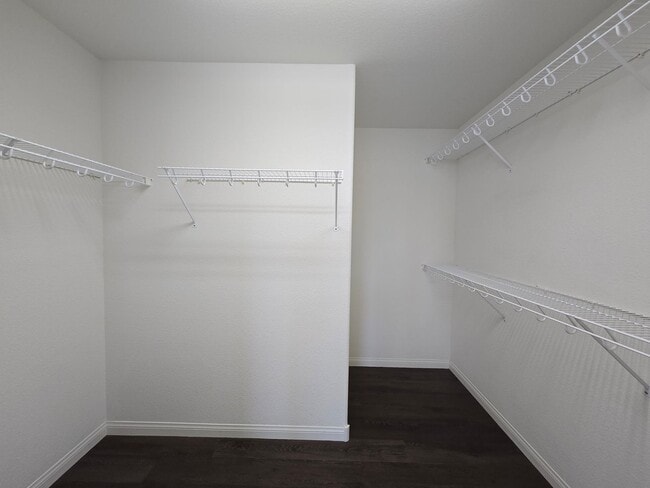 Building Photo - A Fabulous 3 Bedroom, 2 Bathroom  HOME IN ...
