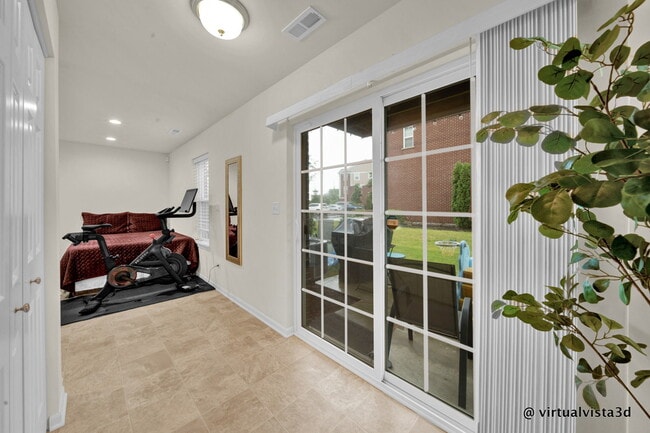 Building Photo - 2707 Rosedale Ave