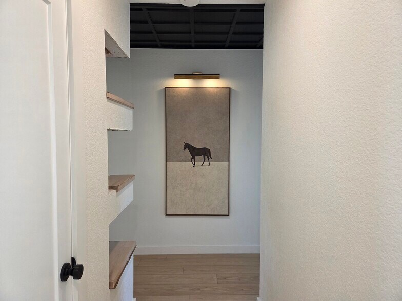 Building Photo - 10717 Deer Canyon Rd