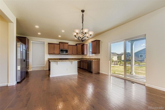 Building Photo - Spacious Spring Valley Stunner – Move-In R...