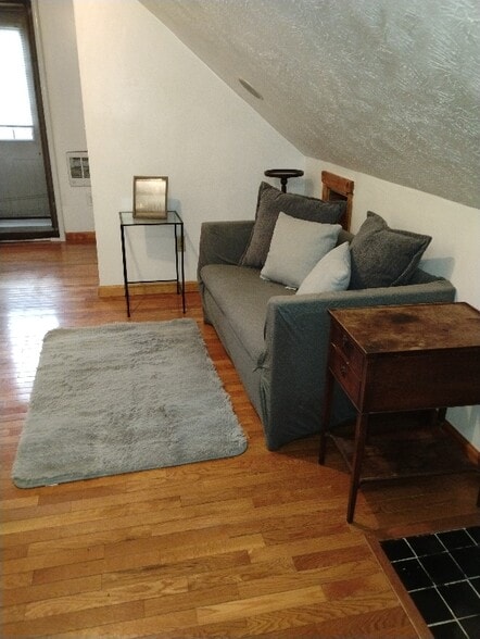 Building Photo - 1125-E174 E 174th St