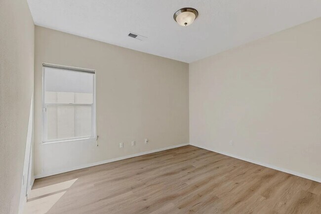 Building Photo - 3812 Pinon Jay Ct NW