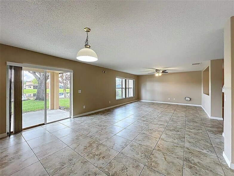 Building Photo - 14932 Perdido Dr