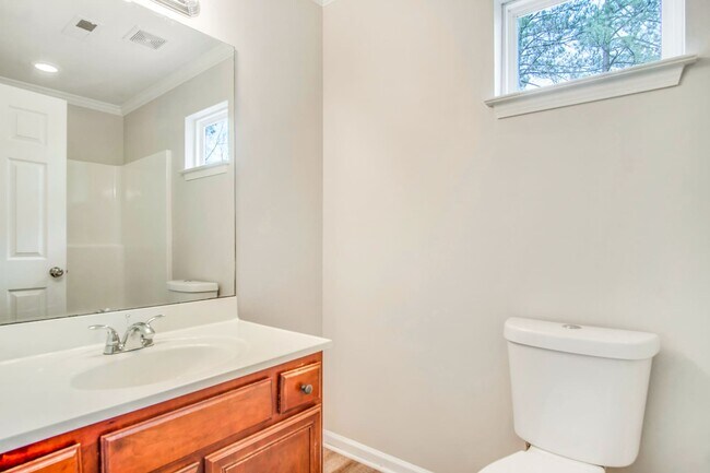 Building Photo - 173 Harwell Rd