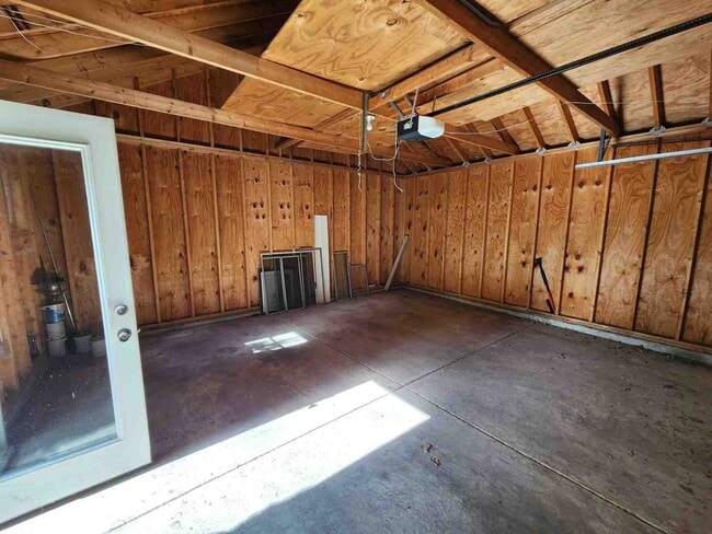 Building Photo - 1512 Gregory Ave