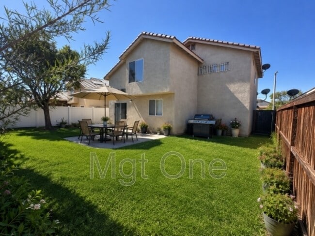 Building Photo - 1240 Lilac Ridge Dr