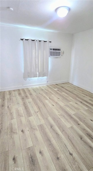 Building Photo - 5747 Jefferson Ave