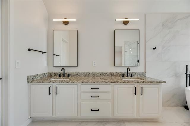 Building Photo - 2414 Thorntree Dr
