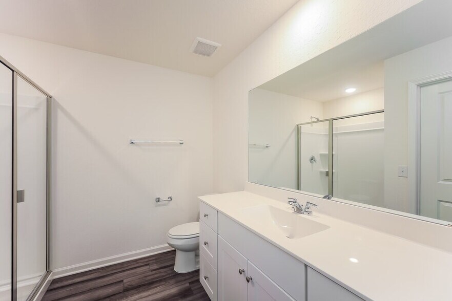 Building Photo - 5733 Texas Palm Dr