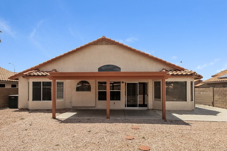 Building Photo - 1702 W Jupiter Way