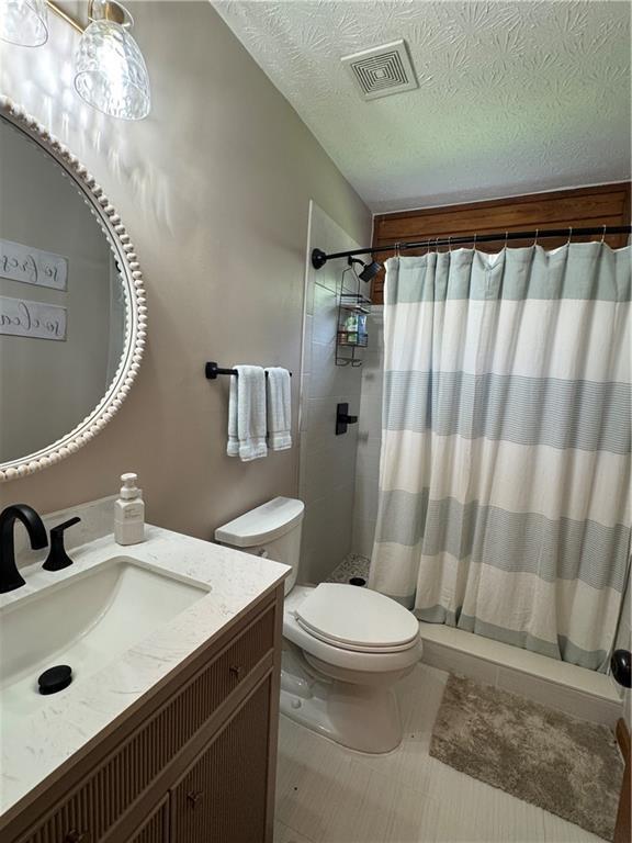 Building Photo - 8911 Daer Water Dr