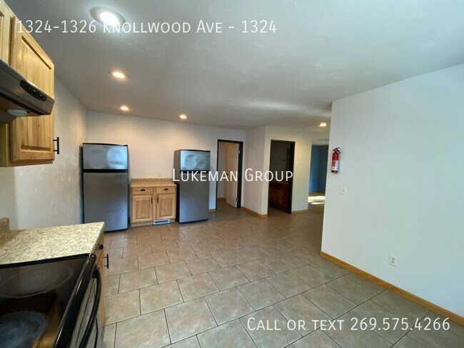 Building Photo - 1324-1326 Knollwood Ave-1324