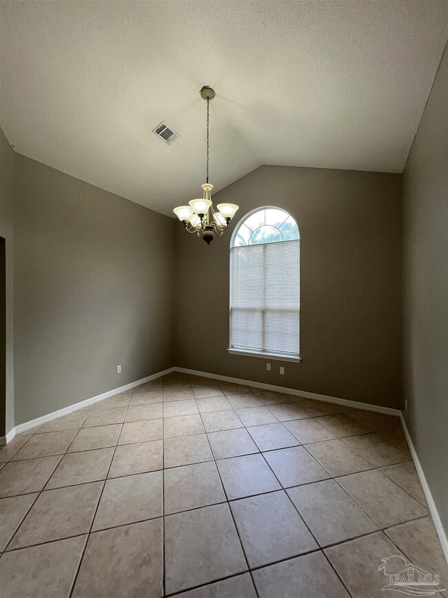 Building Photo - 5784 Twisted Oak Ct